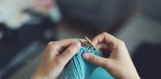 Jaką igła do cienkich tkanin?