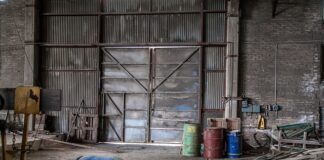 Czy pacjent podłączony do respiratora jest przytomny?